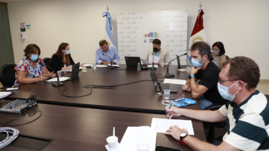 Legisladores ya analizan legalizar el juego on line, pero en privado