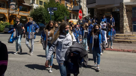 Bariloche: los viajes de egresados serán reprogramados ante el aumento de casos de coronavirus