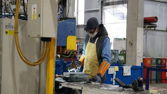 Industrias en alerta por el aumento de ausentismo por casos Covid-19