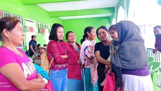 Insólito: le prohibieron el voto a las mujeres de una localidad de México