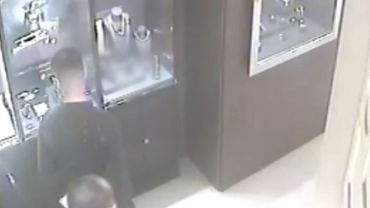 Cayeron los Zambrano, banda dedicada a robar relojes de alta gama en importantes joyerías del centro porteño