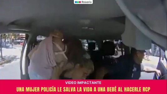 Video impactante: Una mujer policía le salva la vida a una bebé al hacerle RCP