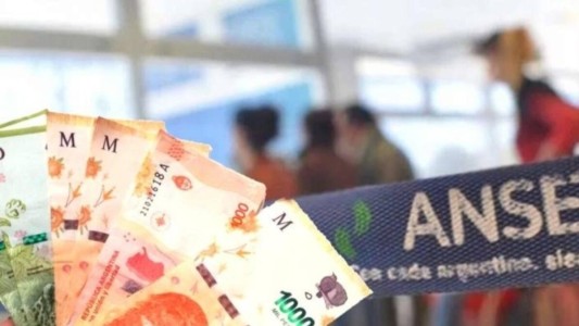 Trabajadores argentinos pueden pedir $9.900 por única vez: pasos para solicitarlos