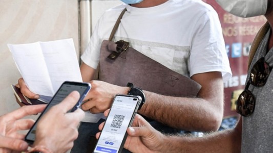 Buenos Aires implementará desde mañana el pase sanitario en micros de media y larga distancia