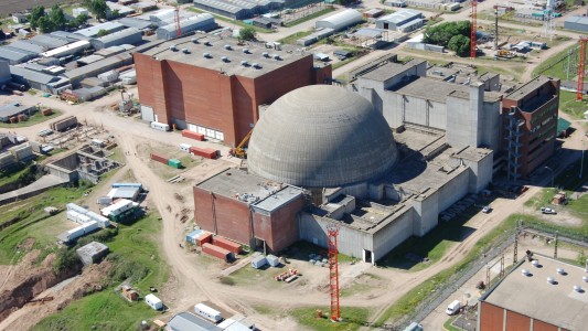 Firmaron contrato con China para la construcción de una cuarta central nuclear