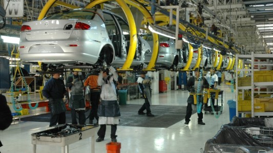 La producción industrial cerró el 2021 con un crecimiento de más del 10%