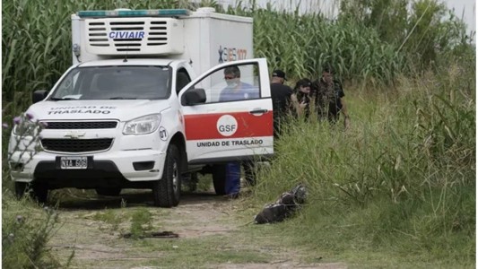 Un ataque narco despiadado: lo acribillaron a tiros y quemaron el cuerpo