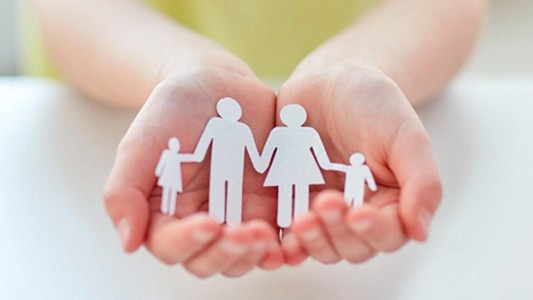 Buscan familia adoptiva para una niña de 13 años