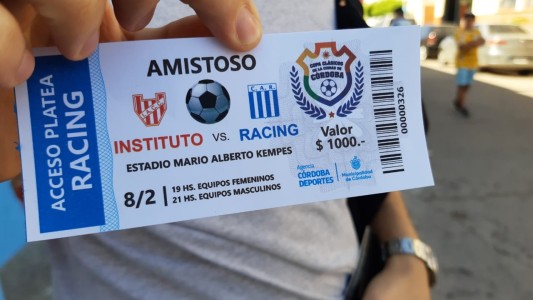 Segunda noche de clásicos en el Kempes: La euforia de los hinchas de Instituto y Racing