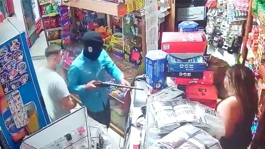 "Dame la plata o te disparo", violento robo en un kiosco