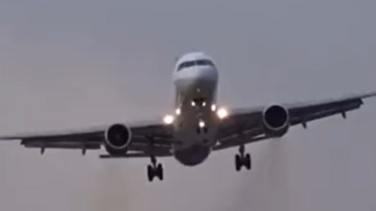 Susto para el Manchester City: su avión no pudo aterrizar por los fuertes vientos