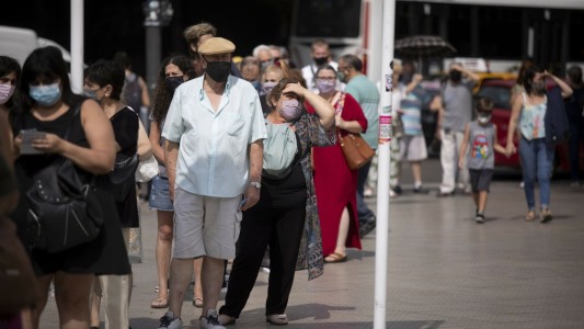 Reportan 4.450 contagios y 93 fallecidos en las últimas 24 horas