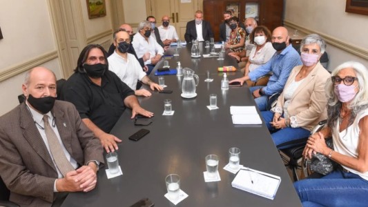 Se cerró la paritaria nacional docente: los gremios aceptaron un aumento del 45%