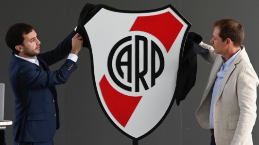 "Nueva identidad": los motivos por los que River cambió su escudo