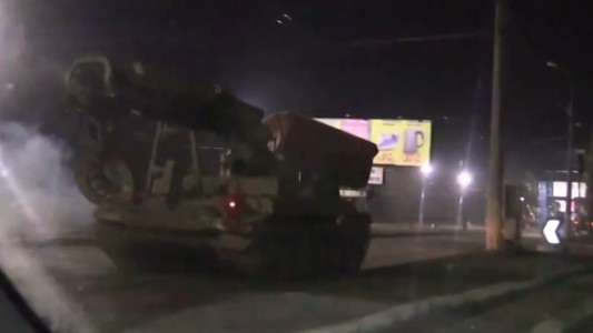 Las tropas de Putin cruzaron la frontera con Ucrania para instalarse en Donetsk