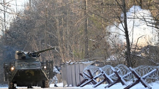 Combates en central ucraniana de Chernóbil, cerca de depósito de residuos nucleares