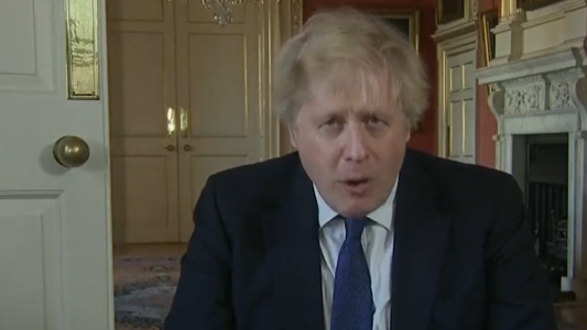 Boris Johnson amenazó con una posible respuesta militar por el ataque de Rusia a Ucrania