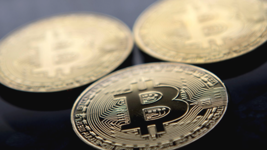 El Bitcoin se hunde tras el ataque de Rusia a Ucrania y alcanza su valor mas bajo en un mes