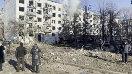 Guerra Rusia-Ucrania: Kiev confirmó la muerte de al menos 57 personas