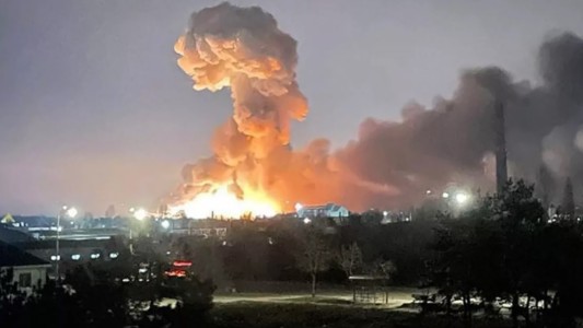 Bombardeos en Kiev: Ucrania combate con tropas rusas al norte de la capital