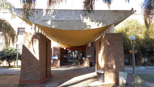 Un nene de 13 años se encuentra internado en el Alassia tras quedar en medio de una balacera