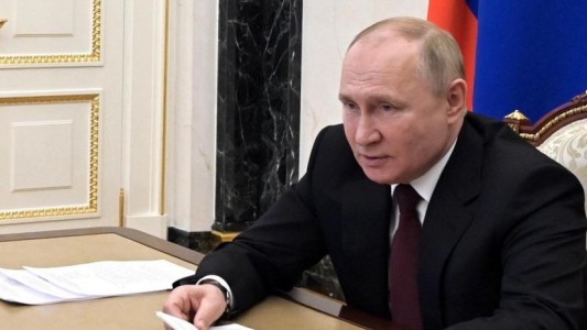 Putin: la operación militar en Ucrania avanza "según lo planeado"
