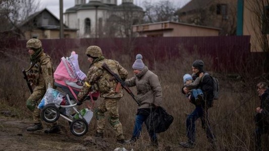 El Ejército ruso anunció la apertura de corredores humanitarios para evacuar civiles ucranianos