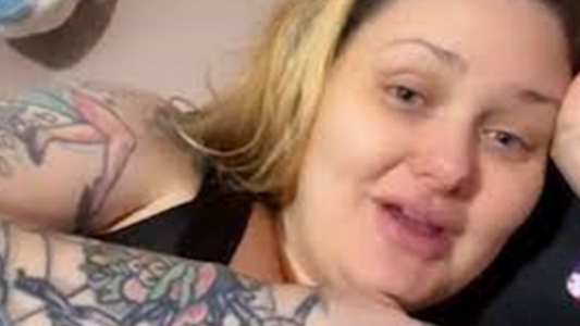 Se dejó un tampón puesto durante un mes y casi muere a raíz de un shock tóxico