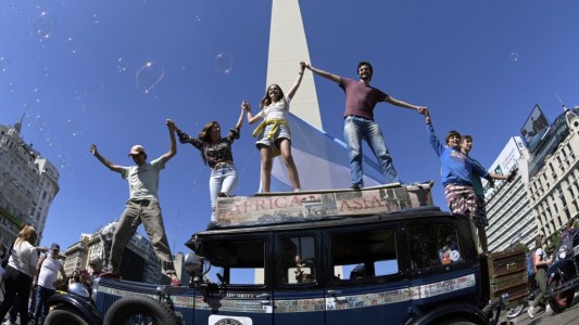 "La humanidad es maravillosa": así fue el regreso de la familia argentina que estuvo 22 años de viaje