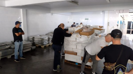 Robaron cortes de carne de un frigorífico y los vendieron a mitad de precio