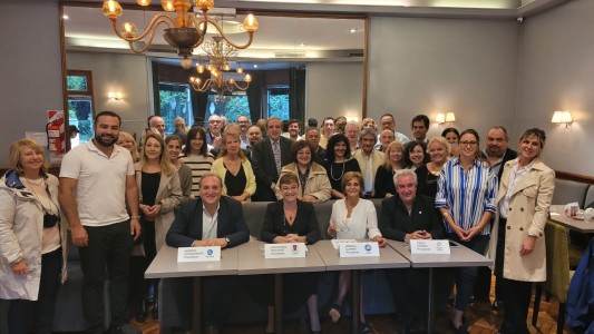 Los demócratas conformaron un nuevo espacio para cerrar la grieta de cara a las elecciones 2023