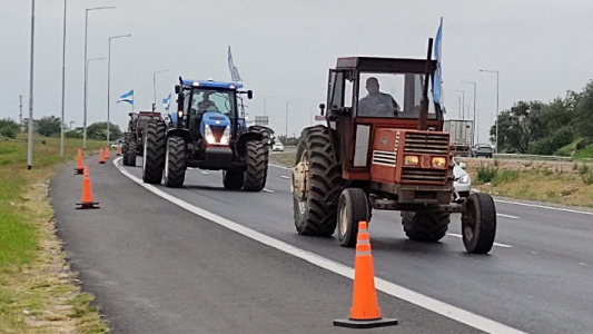 Tractorazo en la Ciudad, productores se manifiestan contra las medidas del Gobierno Nacional