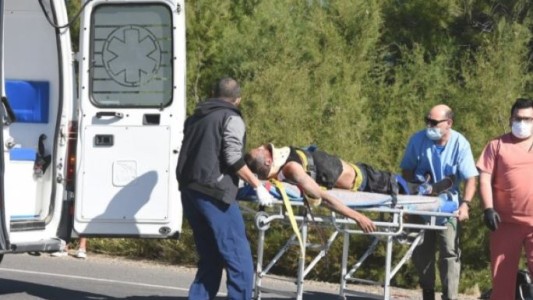 Un ciclista está en grave estado tras ser atropellado por el ministro de seguridad de Chubut