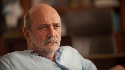 El mensaje que encierra el libro que Cristina le mandó a Fernández