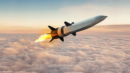 EE.UU., Reino Unido y Australia anunciaron que desarrollarán armas hipersónicas