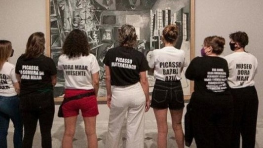 "Genio violento": feministas denuncian a Picasso