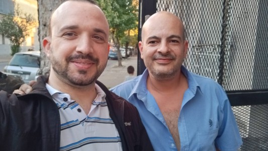 Colectivero buscó a un pasajero por Facebook y le devolvió la billetera