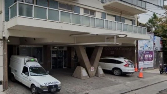 Allanan una clínica por posible ejercicio ilegal de la medicina