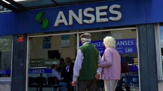 $6000: oficializaron el pago del bono a jubilados y pensionados