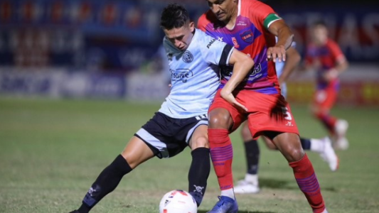 Más puntero que nunca: Belgrano ganó en Santiago del Estero y sigue siendo el líder de la Primera Nacional