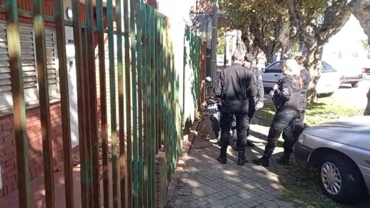 Conmoción en Santa Fe: apuñalaron por la espalda a un jubilado