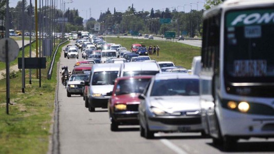 Semana Semanta: operativo para sancionar a quienes circulen por la banquina