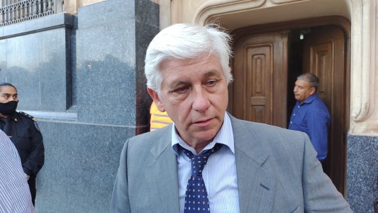 Condenan por coimas a fiscal federal de San Francisco