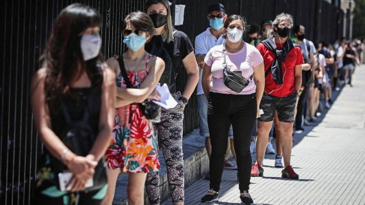 Se reportaron 11.443 contagios y 111 muertes en los últimos siete días
