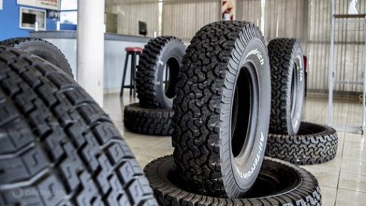 El Gobierno Nacional intimó a los fabricantes de neumáticos por la suba de precios