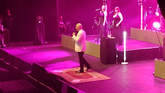 Cristian Castro volvió a Córdoba en un show a pura emoción