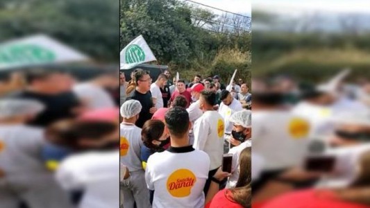 Bloquean una planta de alimentos en Saldán