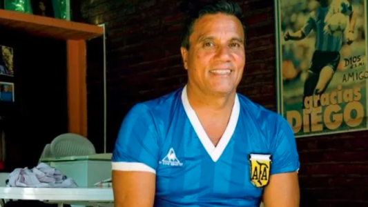 La furiosa respuesta del Negro Enrique a Shilton tras sus dichos sobre la camiseta subastada por 9 millones: "Maradona te humilló"