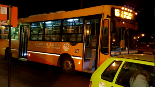 Agresión y golpiza a un chofer de la empresa Coniferal