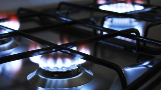 Junio viene con aumentos en la tarifa de la luz y del gas